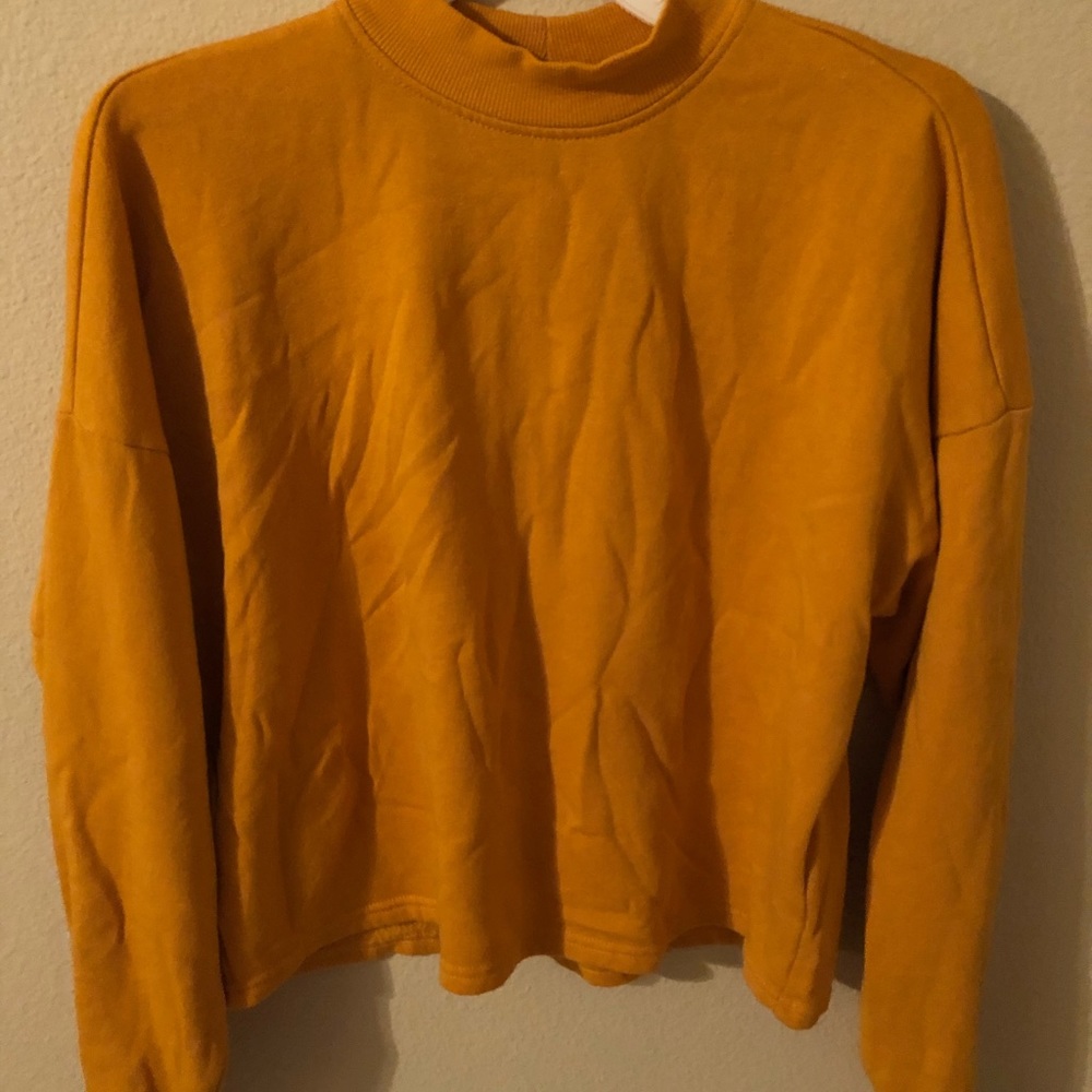 Forever 21 mustard colored slight turtle neck